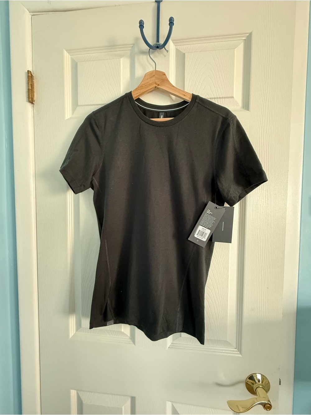 Ten Thousand The Durable Tee Shirt Short Sleeve Black NWT Extra Small XS